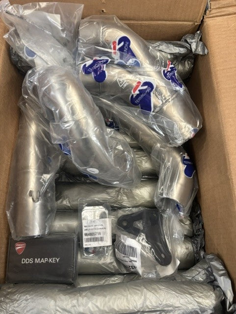 DIavel Racing Pipes